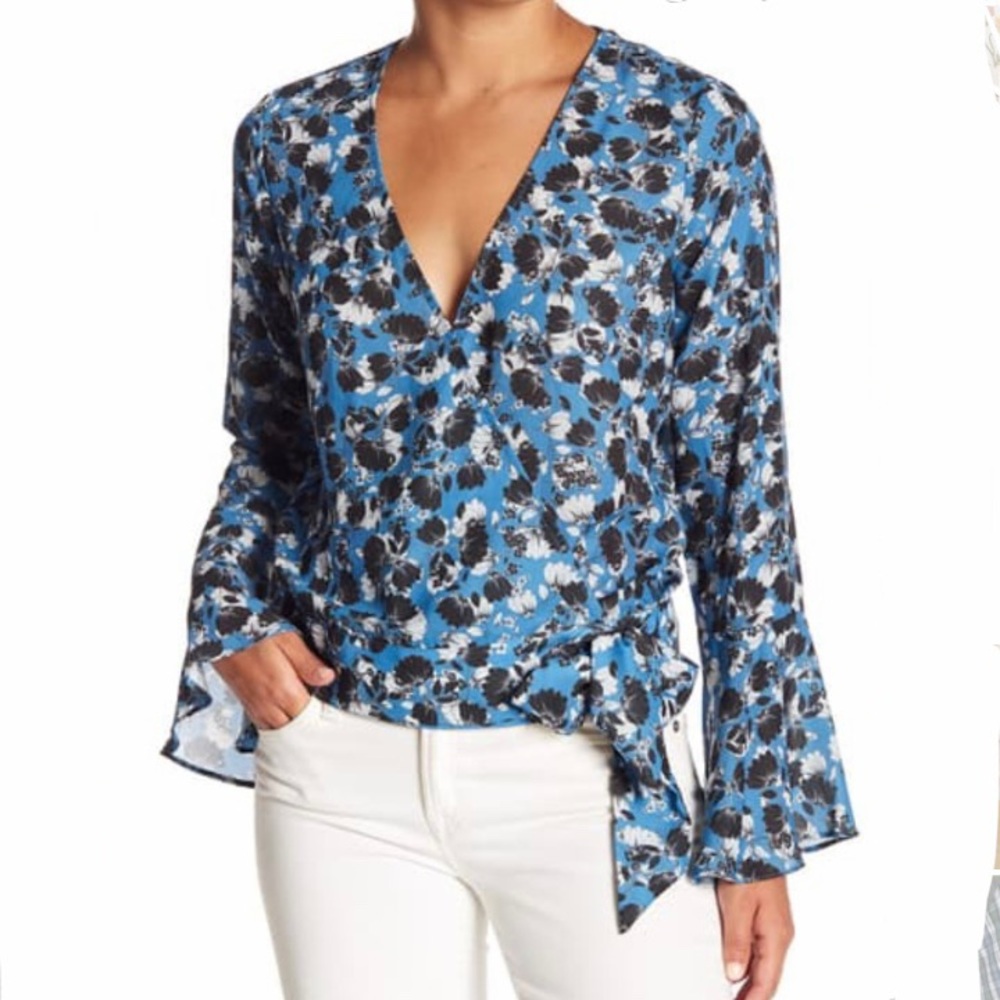 NEW Parker Floral Wrap Top Blue Sz M